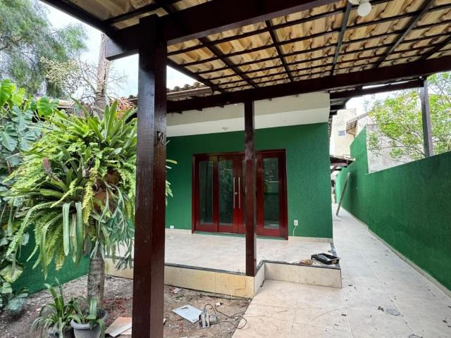 Casa venda em São Pedro da Aldeia, Região Geográfica Intermediária de Macaé-Rio das Ostras-Cabo Frio