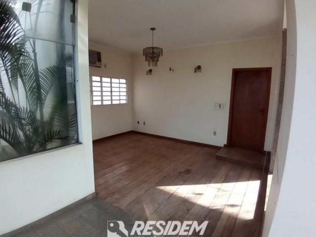 Casa venda em Região Imediata de Bauru, Bauru