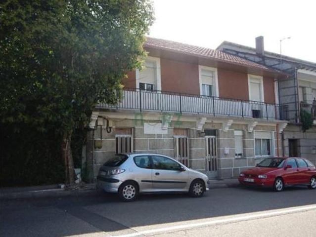 Casa en venta en A Arnoia