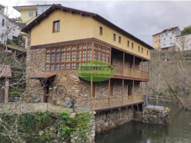 Casa en venta en Ourense, Galicia
