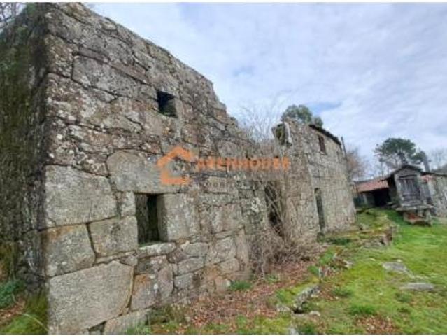 Casa en venta en Ourense, Galicia
