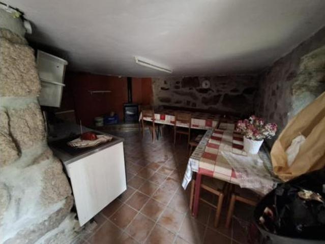 Casa en venta en Ourense, Galicia