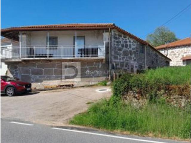 Casa en venta en A Teixeira, Ourense