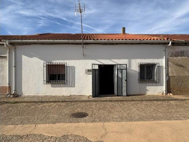 Casa en venta en Abusejo, Castilla y León