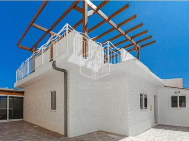 Casa en venta en San Eugenio Alto, Adeje