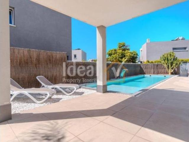 Casa en venta en Playa Paraíso, Adeje