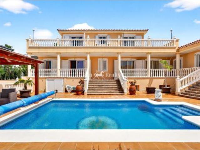 Casa en venta en Playa Paraíso, Adeje
