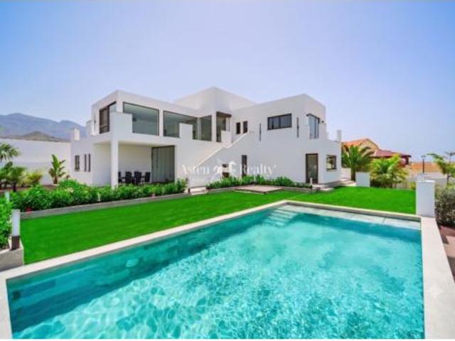 Casa en venta en Playa Paraíso, Adeje