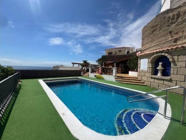 Casa en venta en Taucho, Adeje