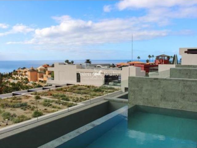 Casa en venta en La Caleta, Adeje