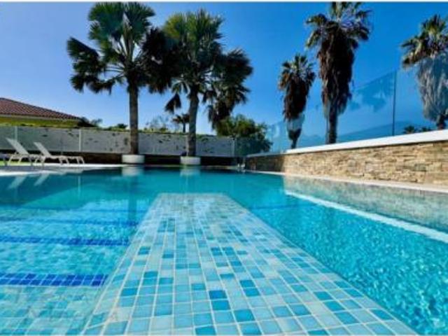 Casa en venta en La Caleta, Adeje