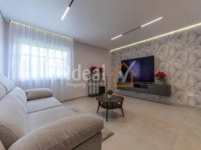 Casa en venta en Las Nieves, Adeje
