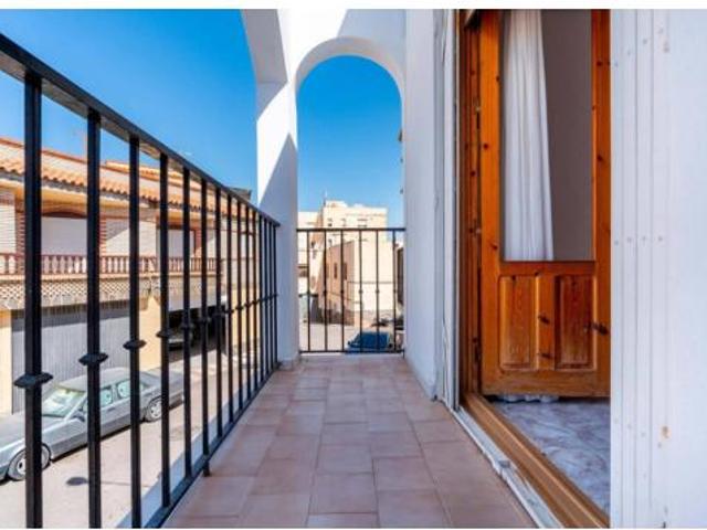 Casa en venta en Puente del Río, Adra