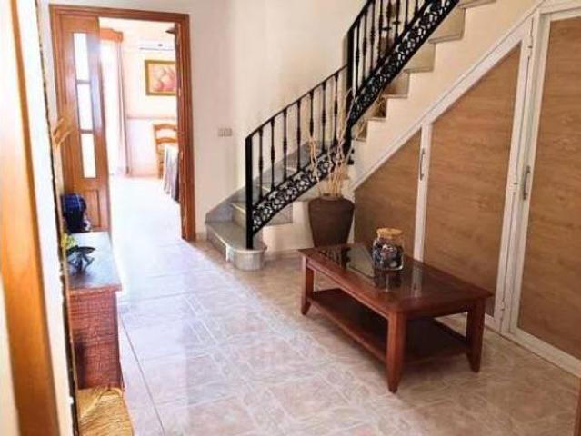 Casa en venta en Alameda, Málaga