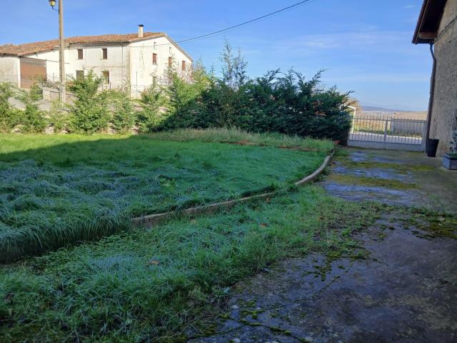 Casa en venta en Ullíbarri-Viña/Uribarri-Dibiña, Gasteizko kuadrilla