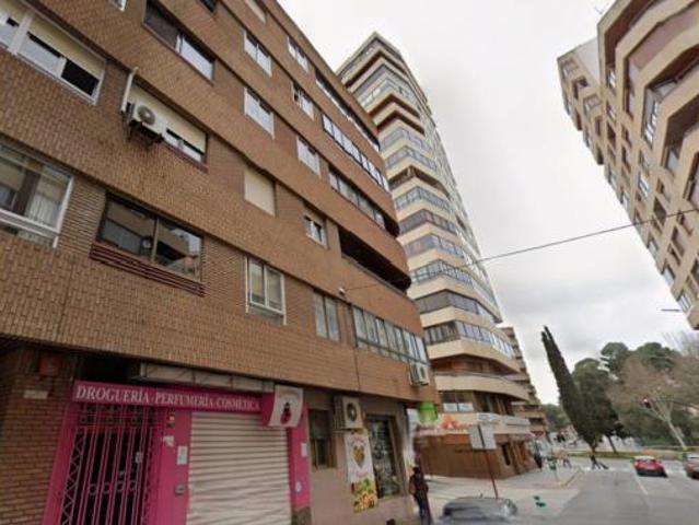 Casa en venta en Distrito 3, Albacete