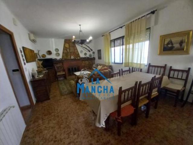 Casa en venta en Urbanización Pinares del Júcar, Albacete