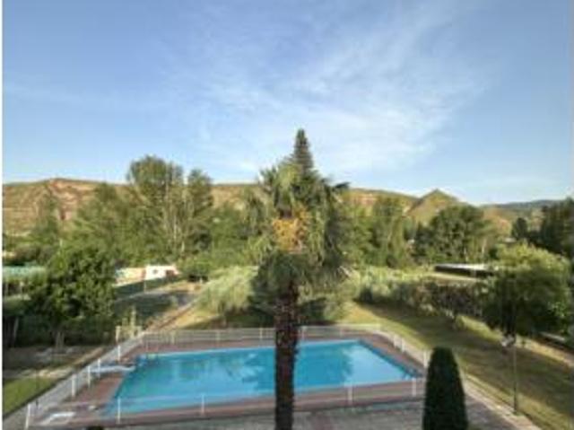 Casa en venta en Albelda De Iregua, La Rioja