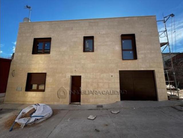 Casa en venta en Albillos, Castilla y León