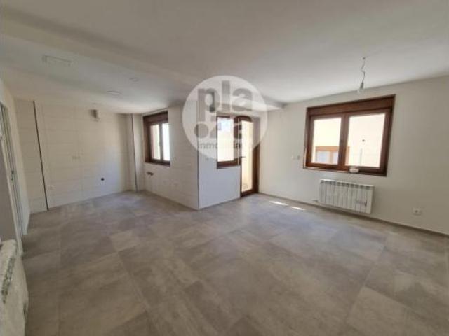 Casa en venta en Albillos, Castilla y León
