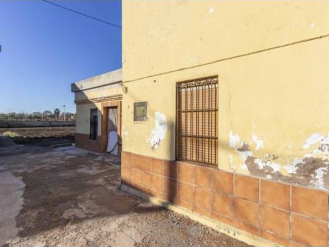 Casa en venta en Port Saplatja, l'Horta Nord
