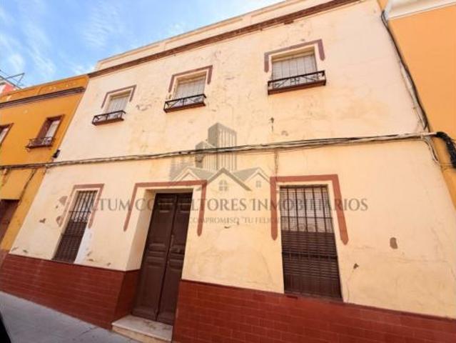 Casa en venta en Alcalá De Guadaíra, Andalucía