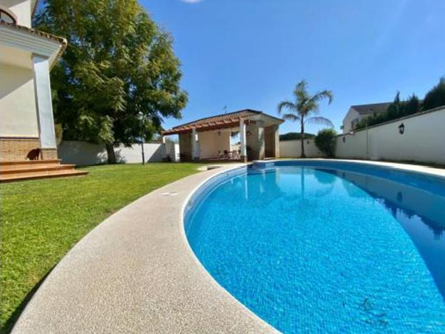 Casa en venta en Alcalá De Guadaíra, Andalucía