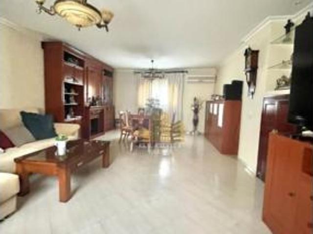 Casa en venta en Alcalá De Guadaíra, Andalucía