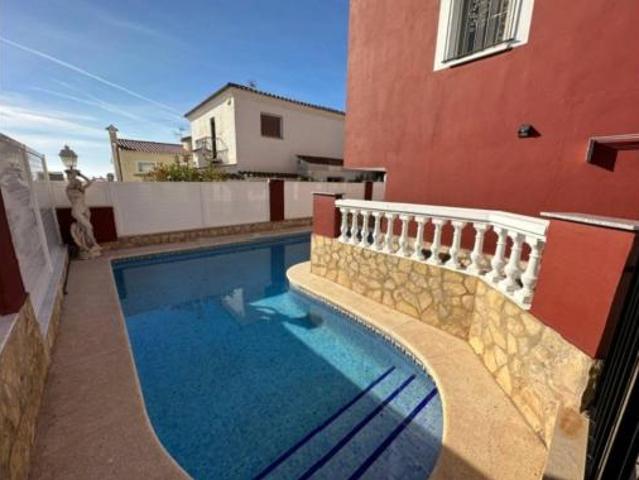 Casa en venta en Urbanització Marcolina, el Baix Maestrat