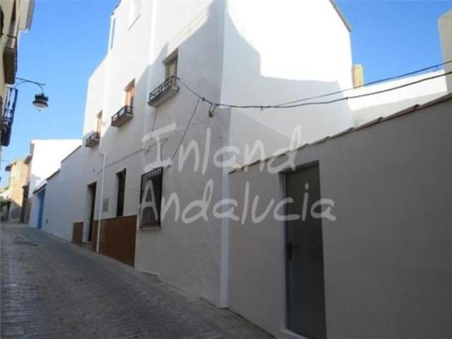 Casa en venta en Alcaudete, Andalucía