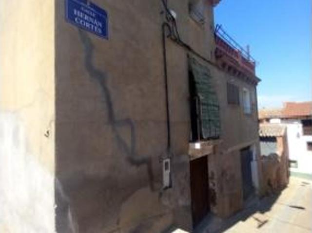 Casa en venta en Alcolea de Cinca, Huesca