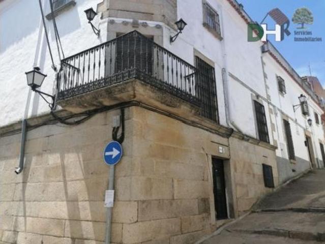 Casa en venta en Alcuéscar, Extremadura