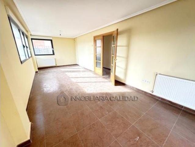 Casa en venta en Alfoz De Quintanadueñas, Castilla y León