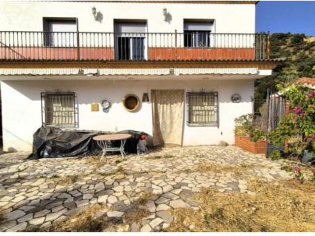 Casa en venta en Algarinejo, Granada