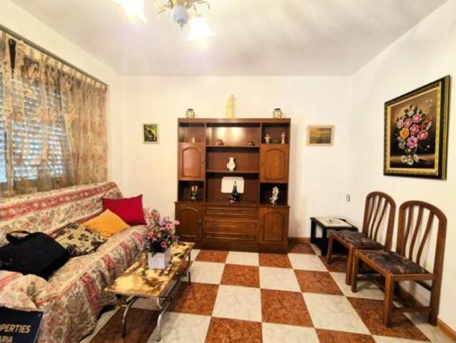 Casa en venta en Algarinejo, Granada