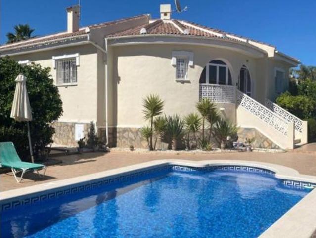 Casa en venta en Montebello, el Baix Segura / La Vega Baja