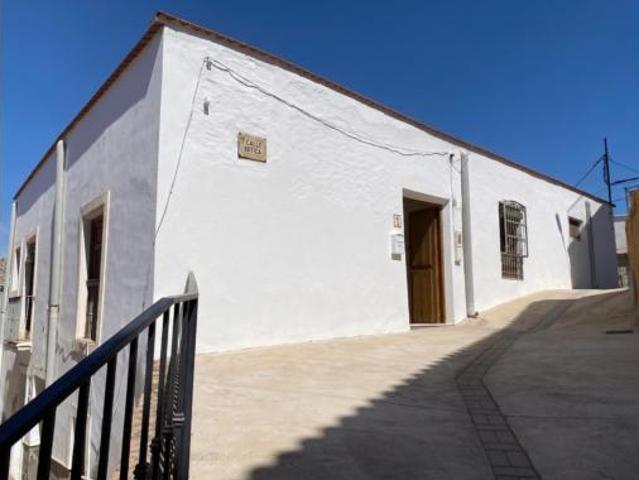 Casa en venta en Alhabia, Andalucía