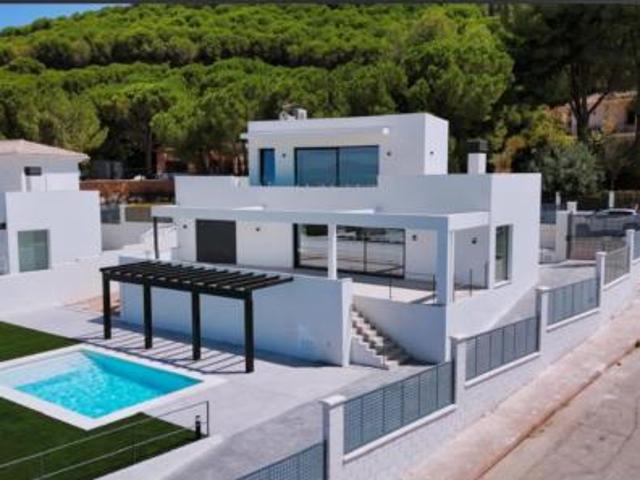 Casa en venta en Pinos de Alhaurín, Valle del Guadalhorce