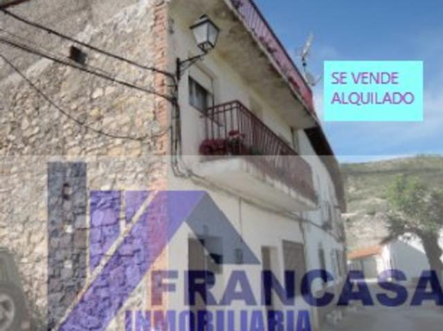 Casa en venta en Alhóndiga, Castilla-La Mancha