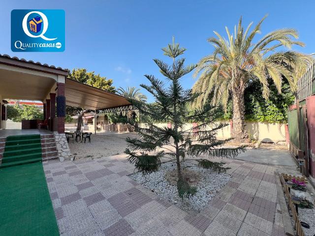 Casa en venta en San Juan De Alicante