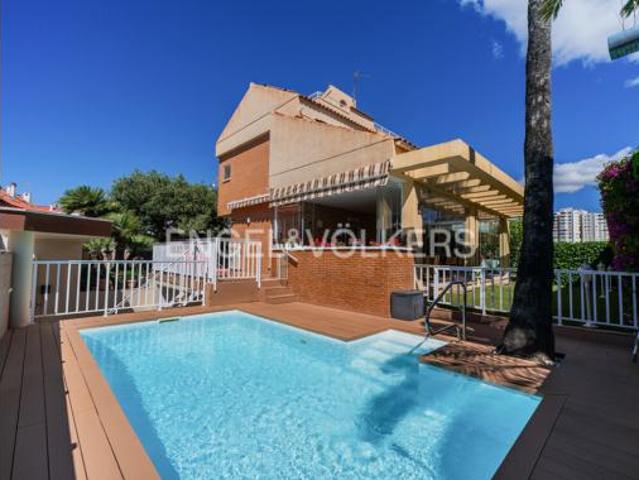 Casa en venta en Cabo de las Huertas, l'Alacantí