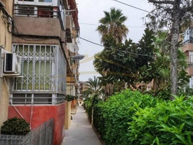 Casa en venta en Joan XXIII, l'Alacantí
