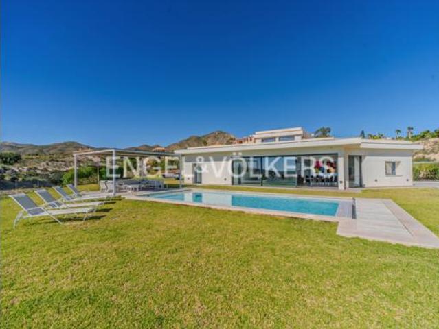 Casa en venta en El Llofriu, l'Alacantí
