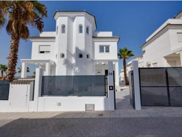 Casa en venta en el Rebolledo, l'Alacantí