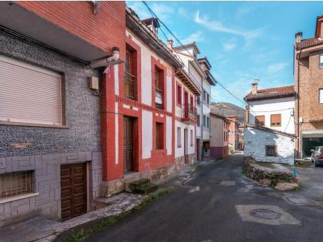 Casa en venta en El Pino, Aller