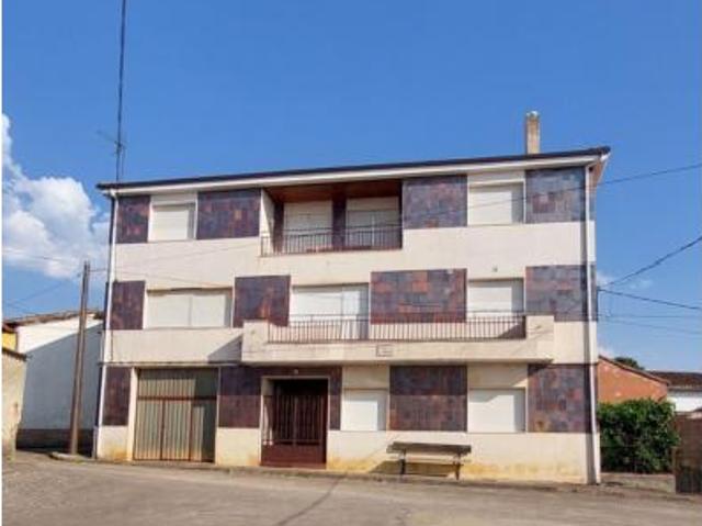 Casa en venta en Almanza, Castilla y León