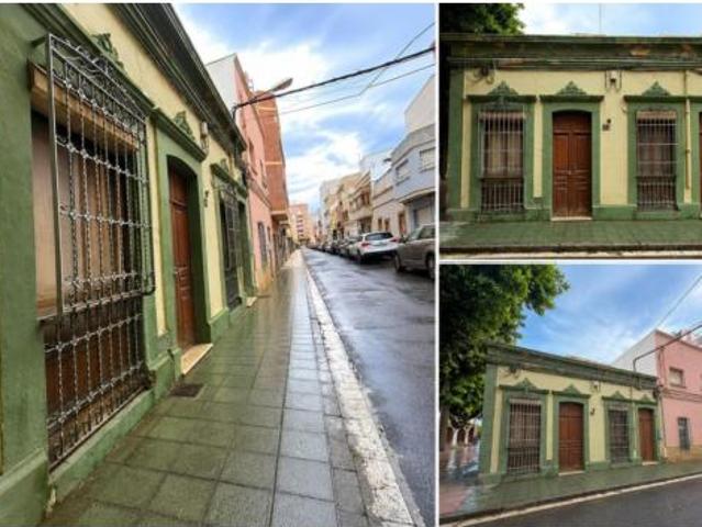 Casa en venta en Los Ángeles, Almería