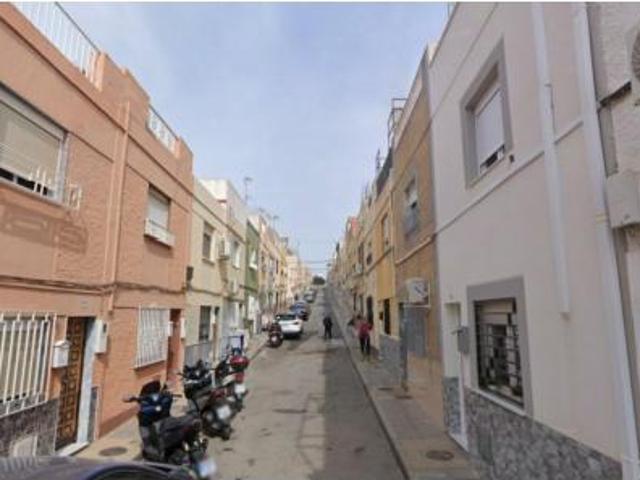 Casa en venta en San Luis, Almería