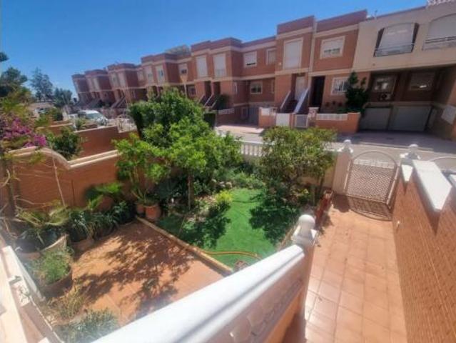 Casa en venta en Oliveros, Almería