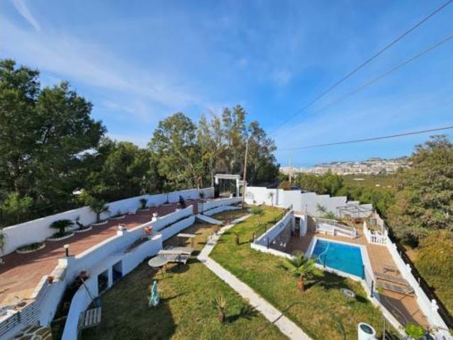 Casa en venta en Velilla-Taramay, Almuñécar